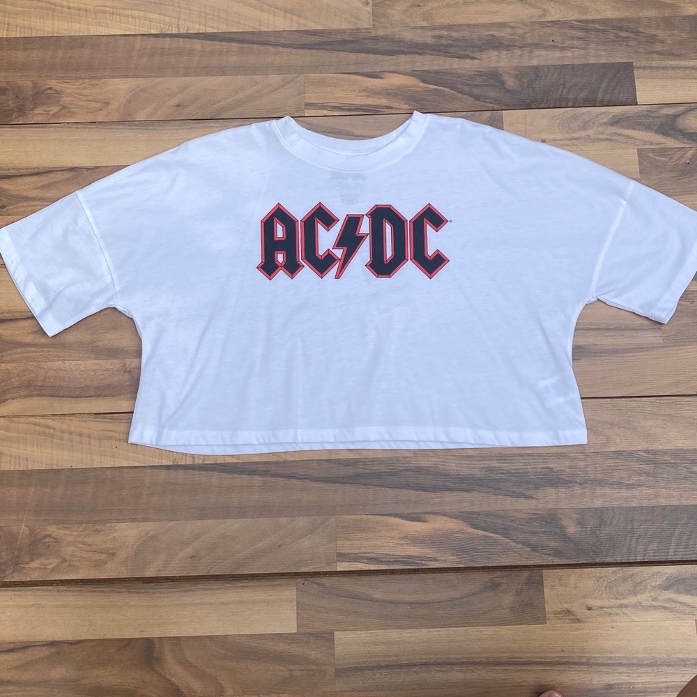 AC/DC crop top